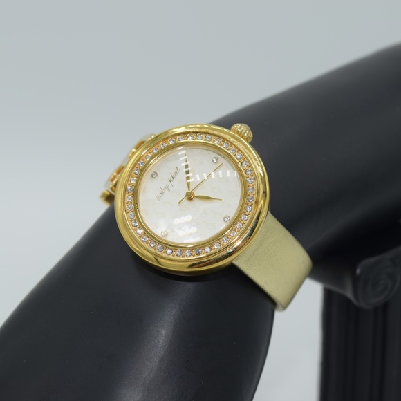 Y2K Baby Phat Watch - Picture 5 of 5